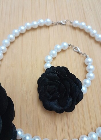 Tasarımcı Gül choker inci kolye bileklik set