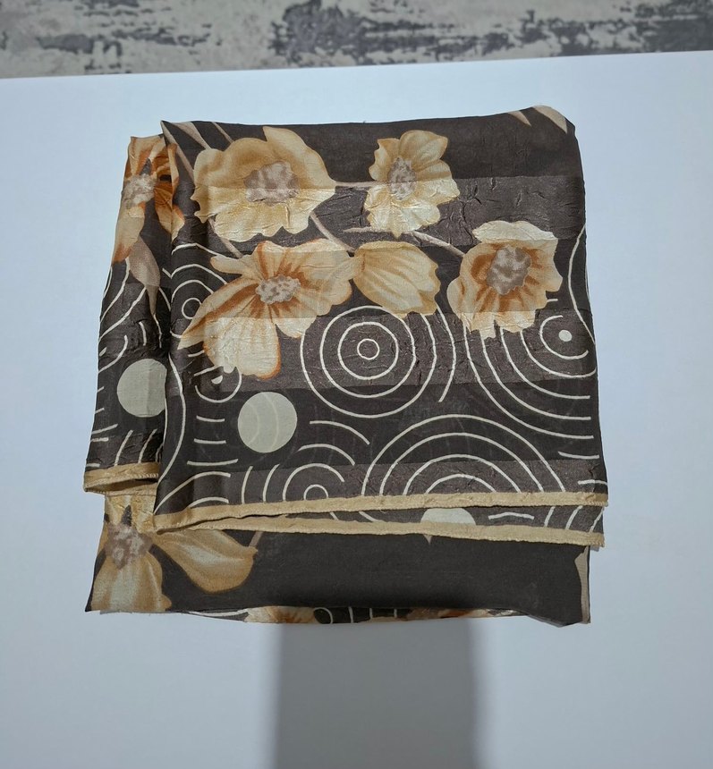 Yeni İpek Eşarp - Görsel 2