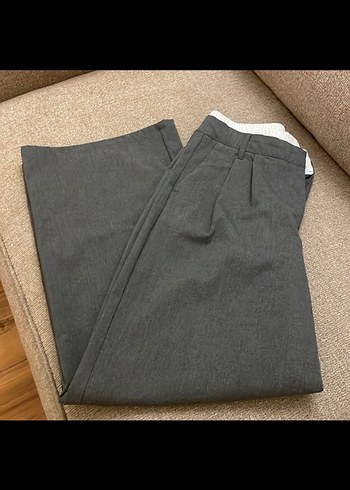 Bershka 38 beden gri renk kumaş pantolon - Görsel 4