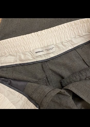 Bershka 38 beden gri renk kumaş pantolon - Görsel 2
