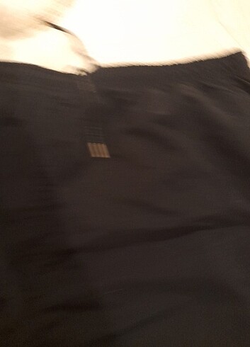 Hugo boss orjinal siyah deniz şortu  - Görsel 4