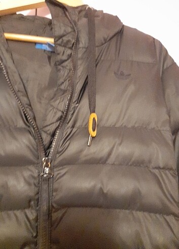 Adidas marka M beden kaz tüyü mont - Görsel 3