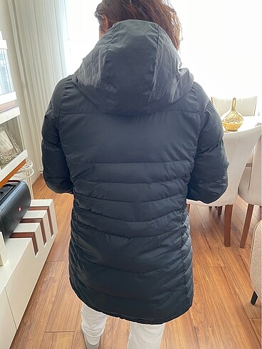 Adidas marka M beden kaz tüyü mont - Görsel 14