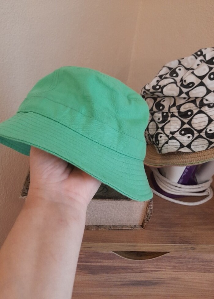 Zara marka yeşil renk sapka - Görsel 3