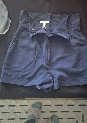 Düğmeli Lacivert Yüksek Bel Kadın Şort - Görsel 4