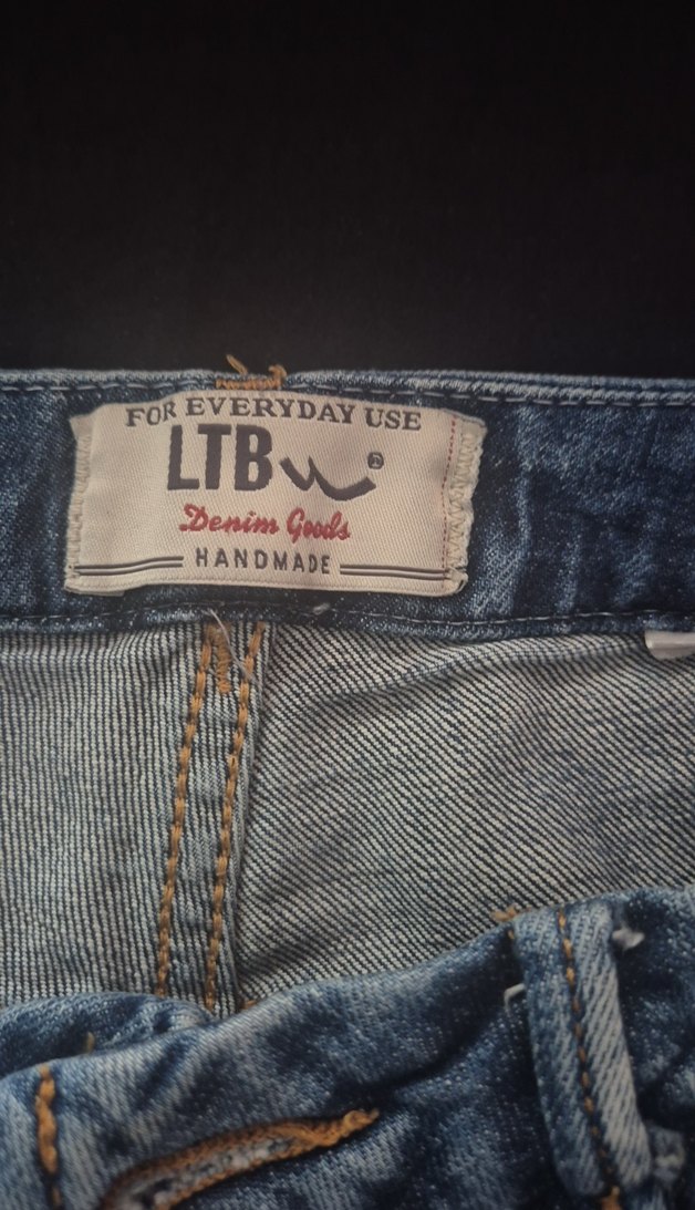 Mavi Bağcıklı Rahat Kesim Kadın Kot Şort - Görsel 3