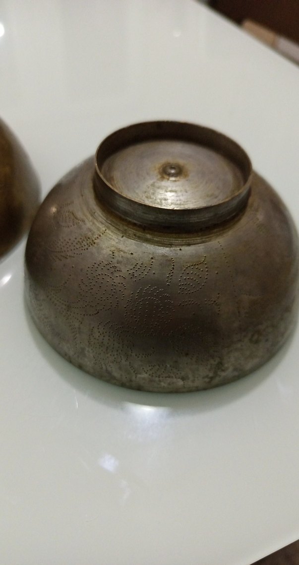 Parlak Altın Renkli İki Geleneksel Kase - Görsel 4