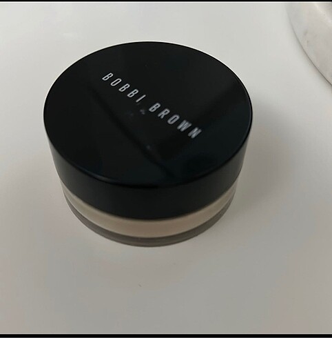 Bobbi Brown loose powder