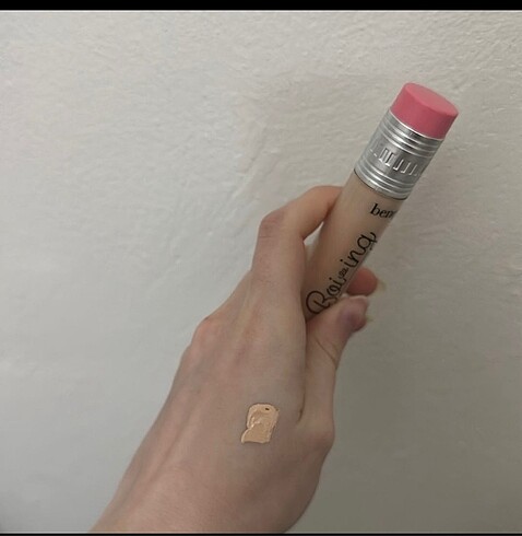Benefit Cosmetics Benefit boi ing cakeless concealer