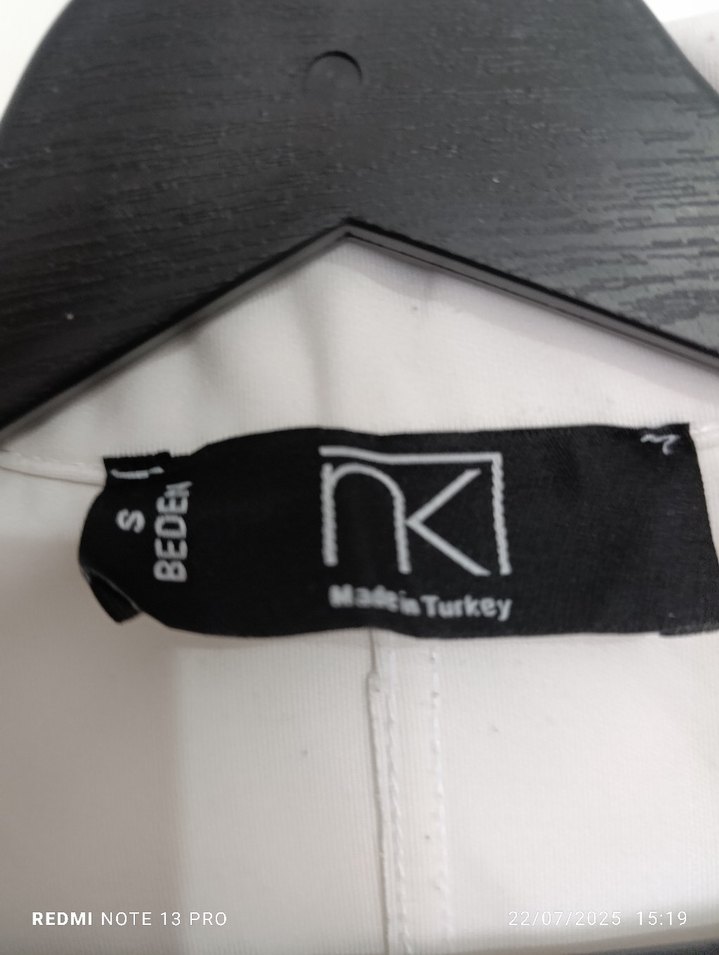 Düğmeli Beyaz Scuba Uzun ceket - Görsel 3