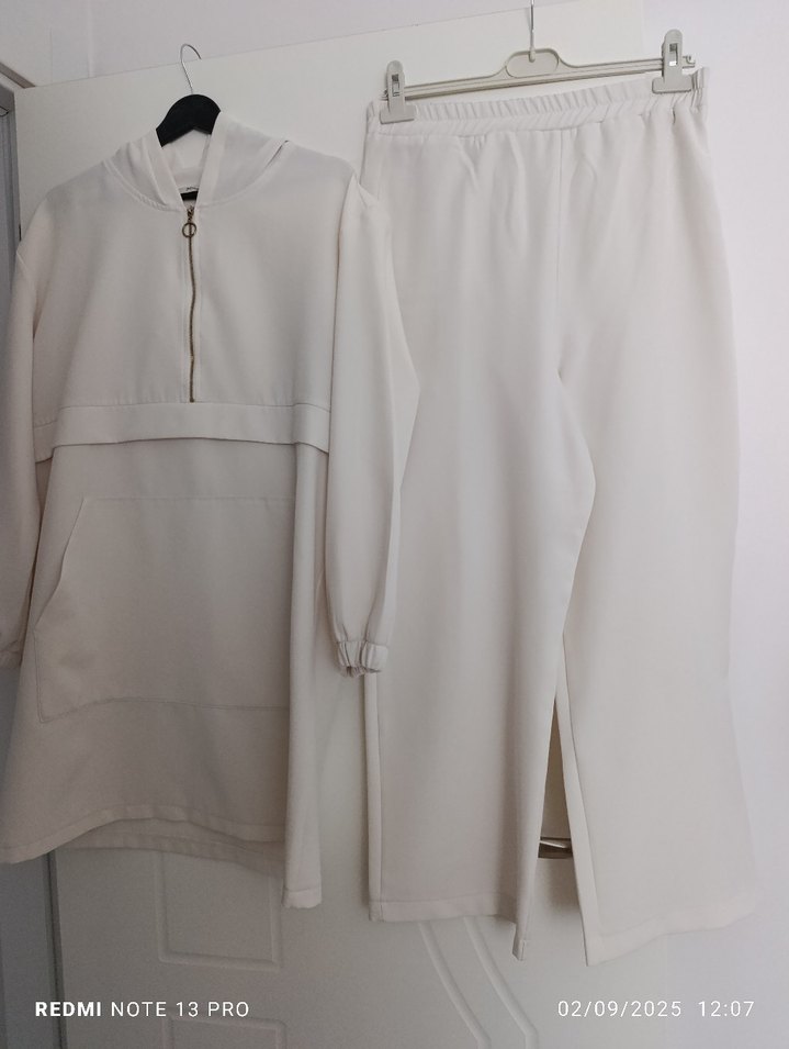 Beyaz ikili takım - Görsel 2