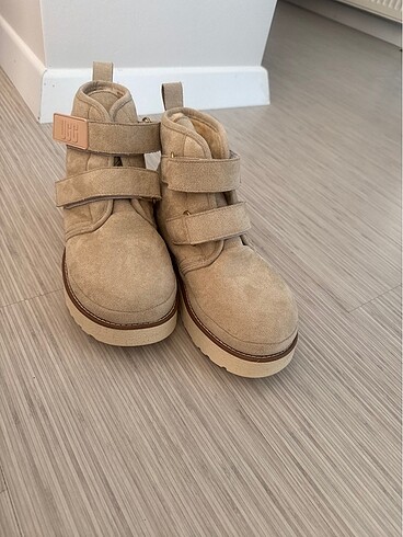 Ugg UGG camel rengi sıfır Bot
