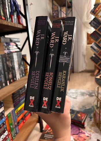 J.R. Ward - Dirilen Sevgili Serisi (3 Kitap)