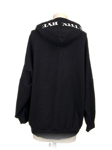 m Beden PreLoved Sweatshirt %70 İndirimli.