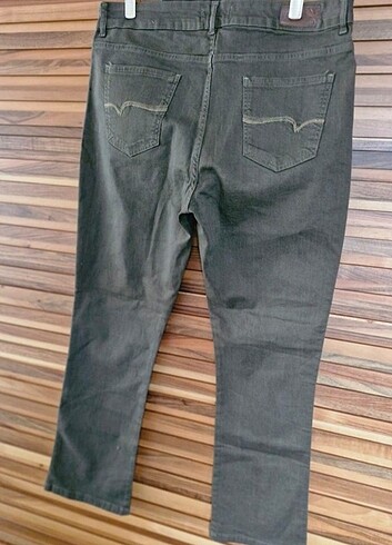 SIFIR LİKRALI 52 BEDEN PANTALON