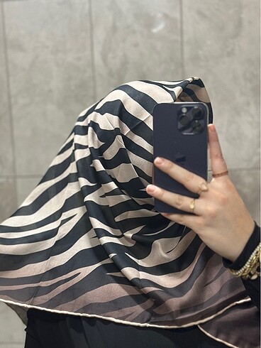 Diğer Mürdüm Zebra Soft Eşarp