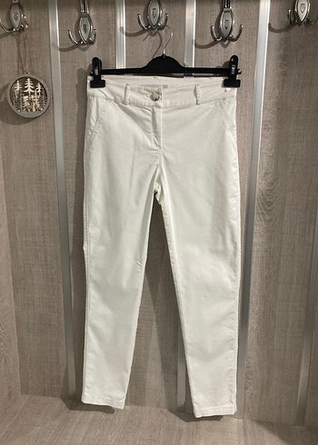 Beyaz Regular Fit Kadın Kumaş Pantolon