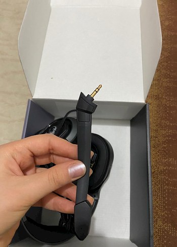 MSI GH50 RGB Oyuncu Kulaklığı Gri - Görsel 5