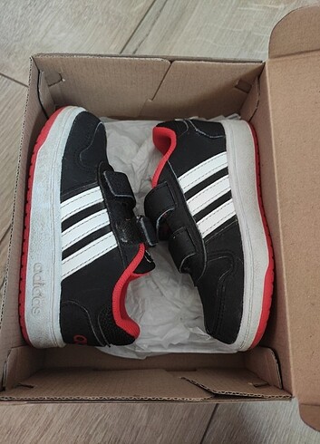 Adidas 22 numara adidas bebek spor ayakkabı