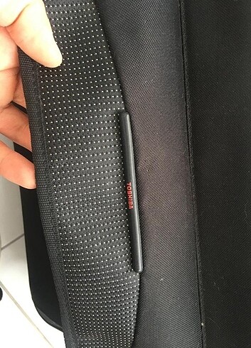  Beden siyah Renk Toshiba notebook çantası 