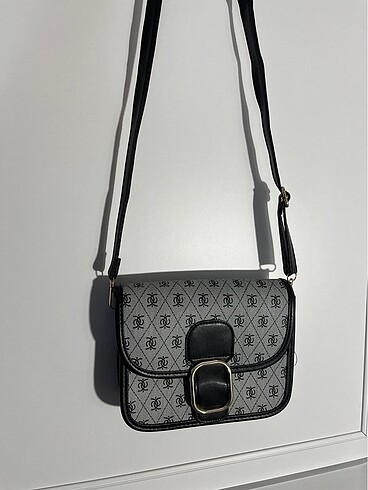 Guess çanta