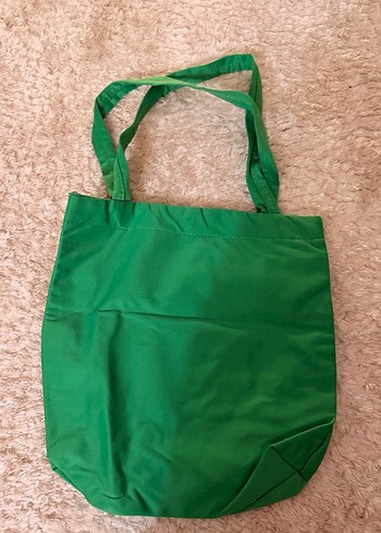 Yeşil Parlak Kumaş Kadın Çantası - Görsel 2