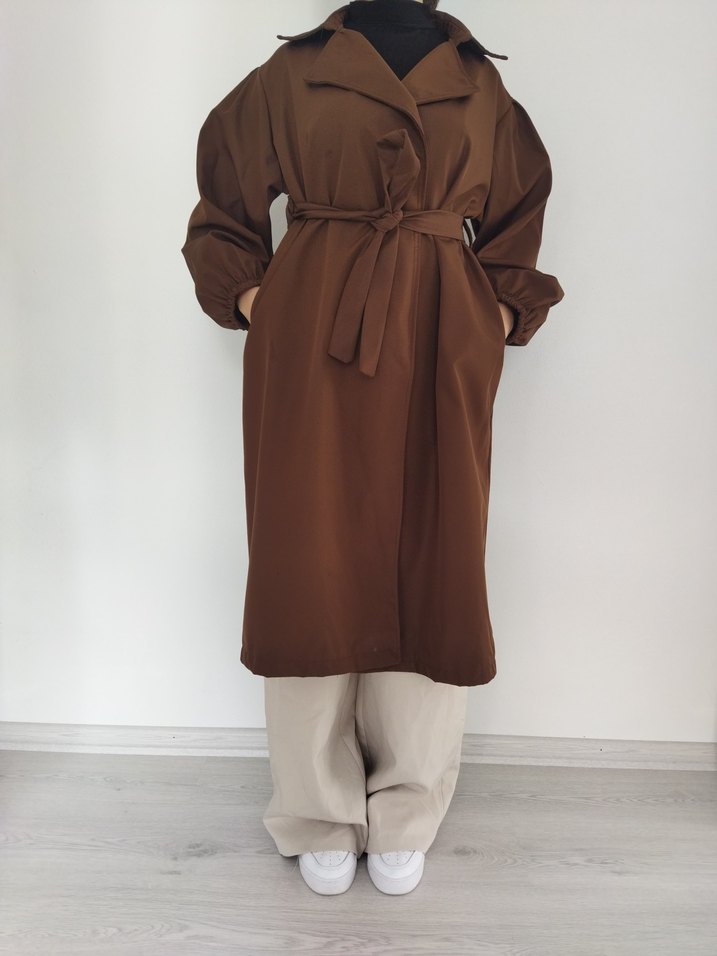 Kahverengi Kemerli Uzun Kadın Trençkot - Görsel 2