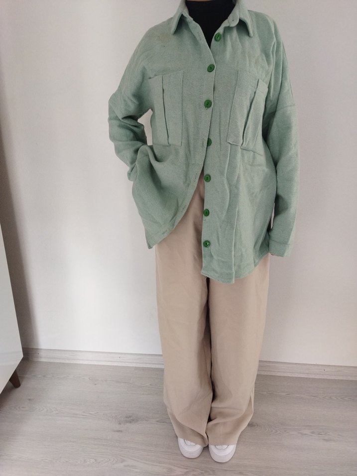 Bej Düğmeli Keten Kadın Gömlek - Görsel 2