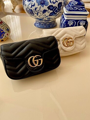 Gucci deri askılı çanta