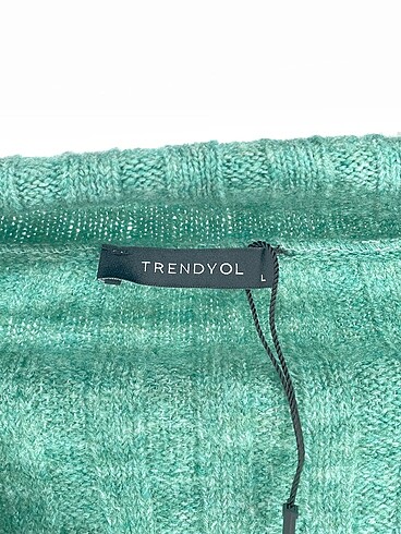 l Beden çeşitli Renk Trendyol & Milla Kazak / Triko %70 İndirimli.