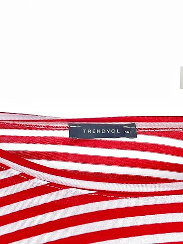 m Beden çeşitli Renk Trendyol & Milla T-shirt %70 İndirimli.