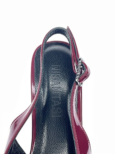 37 Beden bordo Renk Vintage Love Stiletto %70 İndirimli.