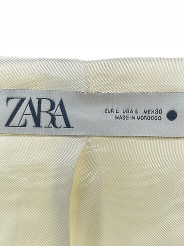 l Beden beyaz Renk Zara Blazer %70 İndirimli.