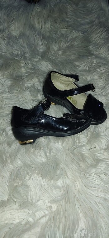 25 Beden siyah Renk Topuklu kız ayakkabı 