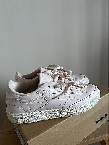 36 Beden Reebok club c