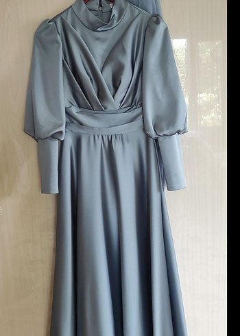 Mavi Uzun Kollu Drapeli Tesettür Abiye - Görsel 2