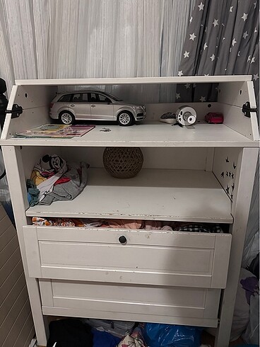 Beden IKEA SUNDVIK Alt değiştirme Masası / Dolabı