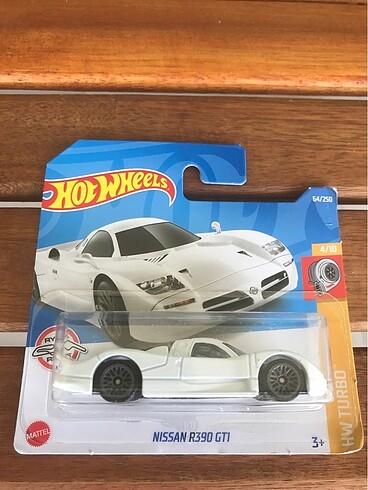 HOT WHEELS NISSAN R390GTI