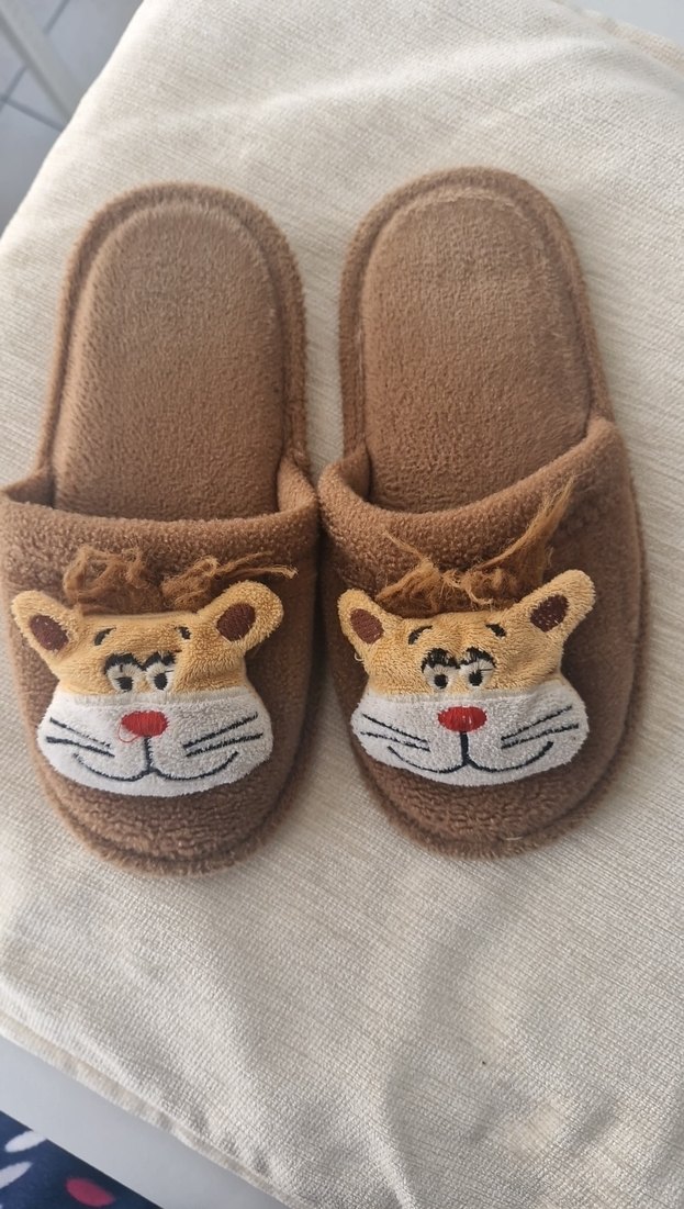 Kız Çocukları Kahverengi Leopar Desenli Sıcak Terlik - Görsel 5