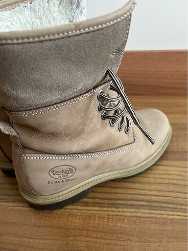 Dockers bej kadın bot