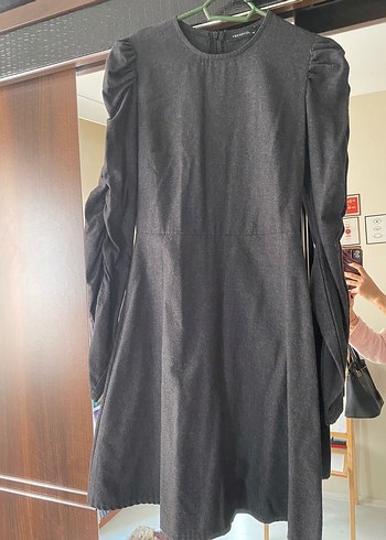 34 Beden gri Renk Uzun Kol Detaylı Elbise