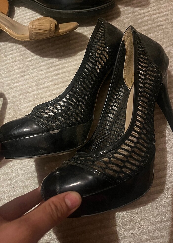 Siyah dantel detaylı ProvQ marka  topuklu - Görsel 1