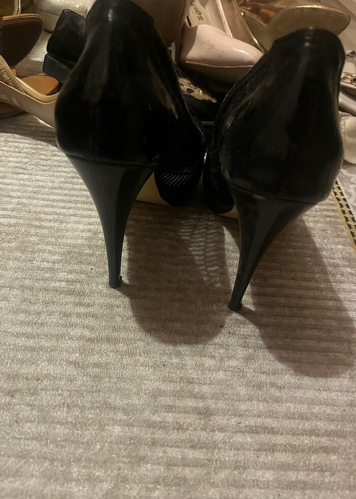 Siyah dantel detaylı ProvQ marka  topuklu - Görsel 4