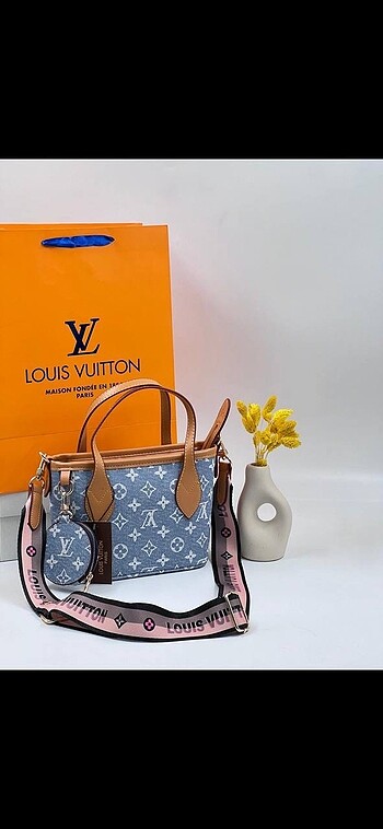 Louis Vuitton Kadın Askılı Çanta