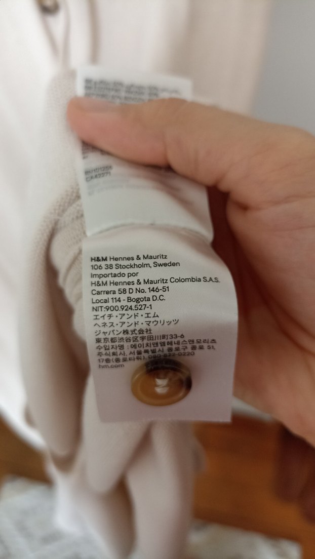 Düğmeli Bej Uzun Kollu Kadın yelek - Görsel 3