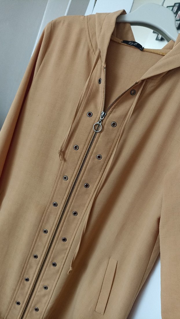 Bej Kadın Süet Uzun Düğmeli Ceket - Görsel 4