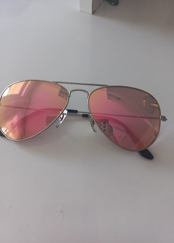 Parlak Pembe Aston Martin Kadın Güneş Gözlüğü - Görsel 3