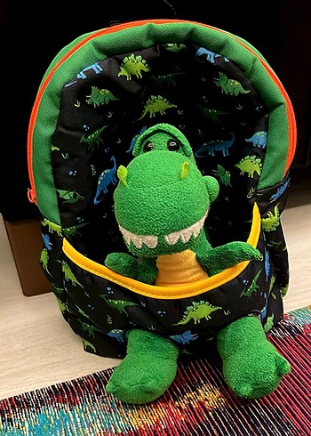 LCW Erkek Çocuk Dinozor Oyuncaklı Sırt Çantası - Görsel 3