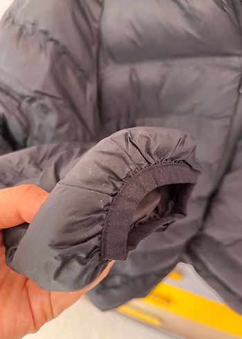 Erkek Çocuk Siyah Şişme Mont Yüksek Yaka - Görsel 4