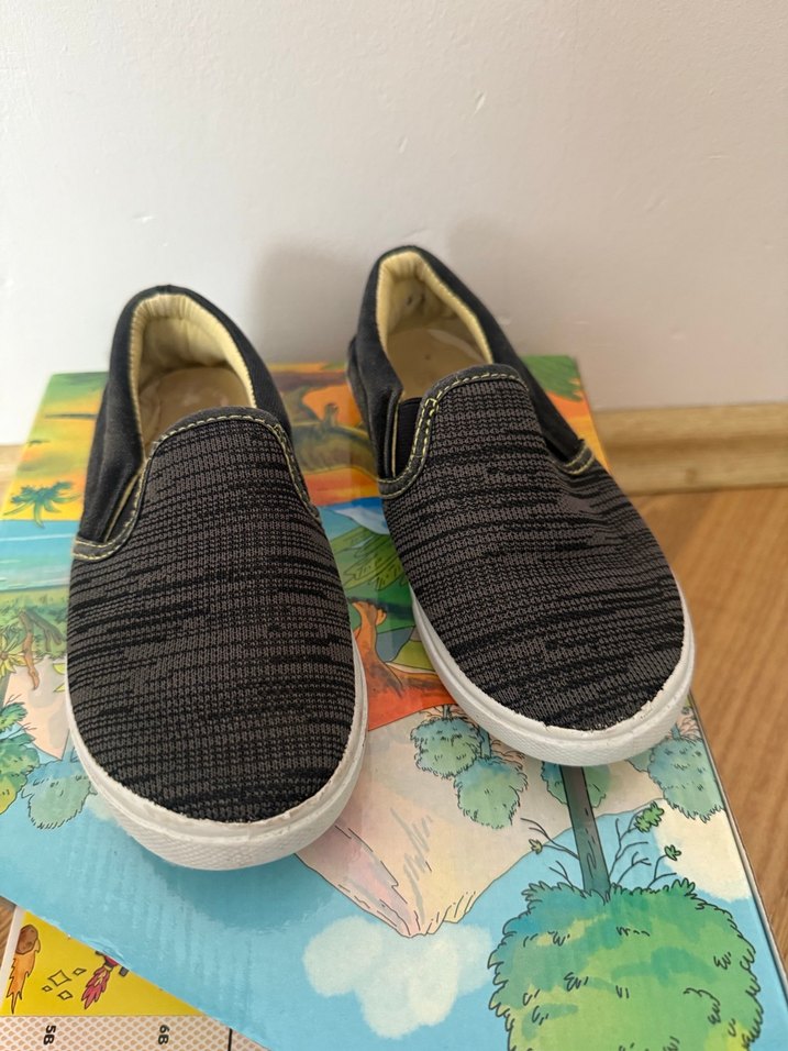 Erkek Çocuk Koyu Gri Bağcıksız Spor Ayakkabı - Görsel 2